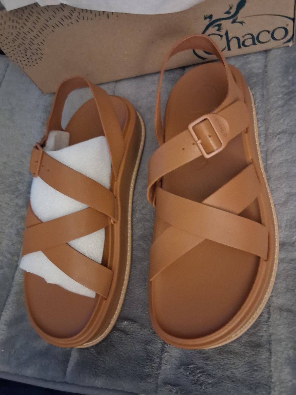 Chaco Women's Cashew DE CAJOU Tan Crisscross Leather Sandals US Size 10